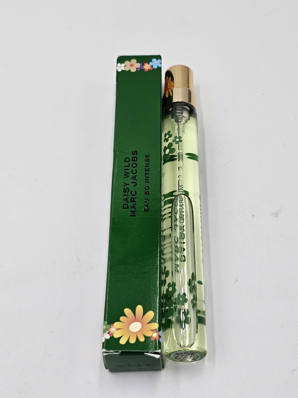 Daisy Wild Eau So Intense Spray Eau Parfum 10 ml. 0.33 Fl. Oz.